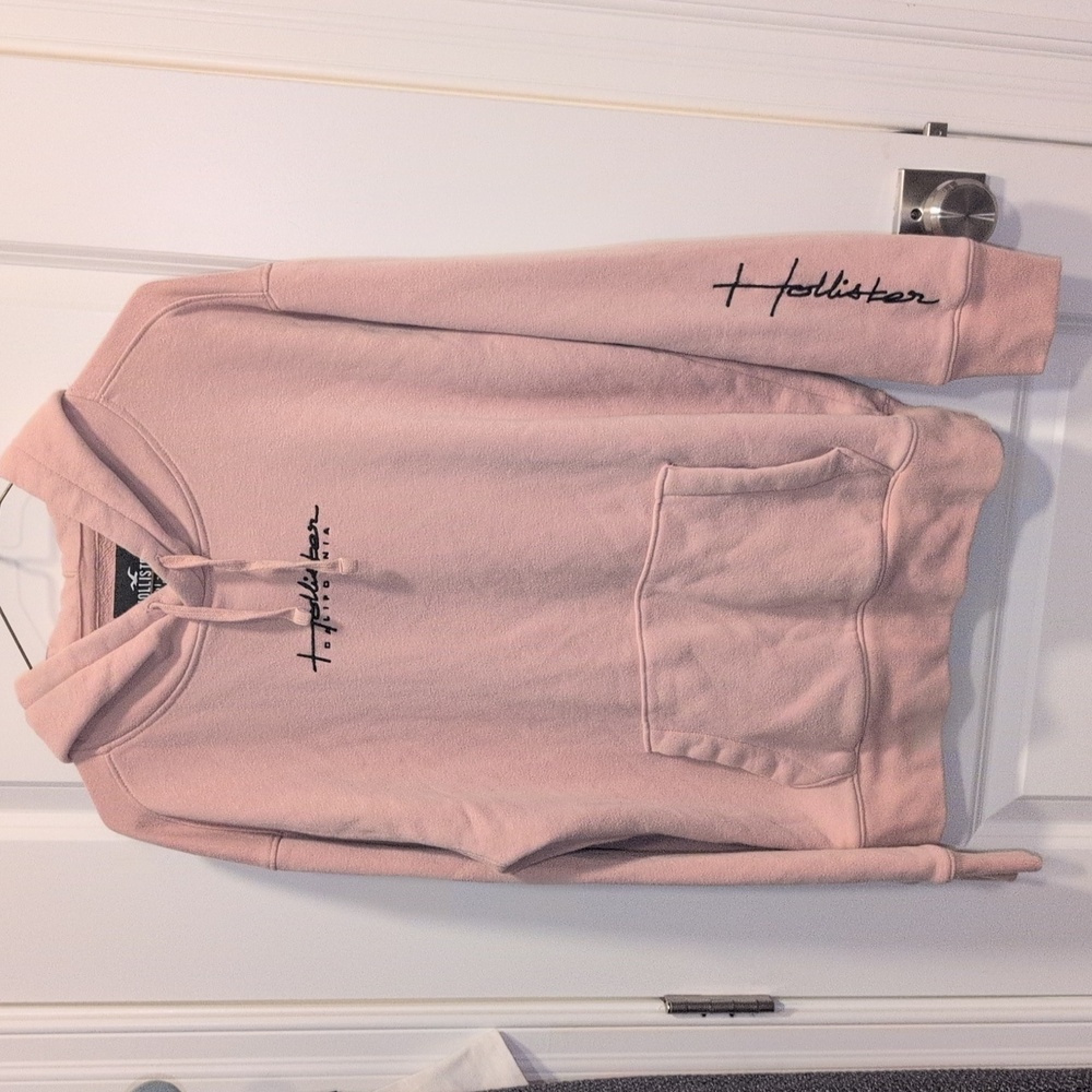 Hollister Men's Light Pink Hoodie size M